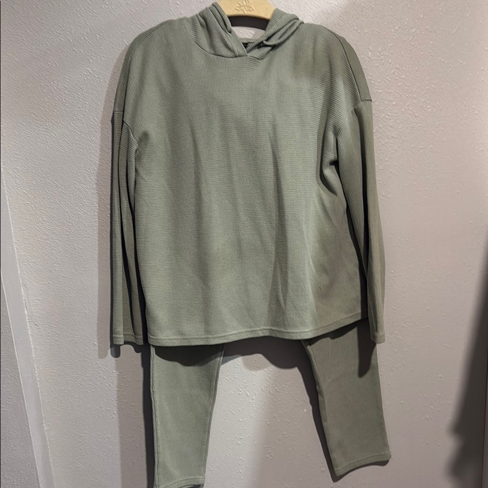 SHEIN Sage Green Lounge Set